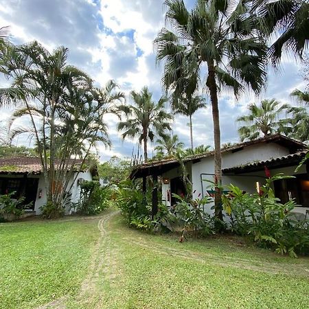 Garden Hotel Boutique ปาราตี ภายนอก รูปภาพ